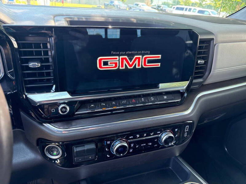 2024 GMC Sierra 1500