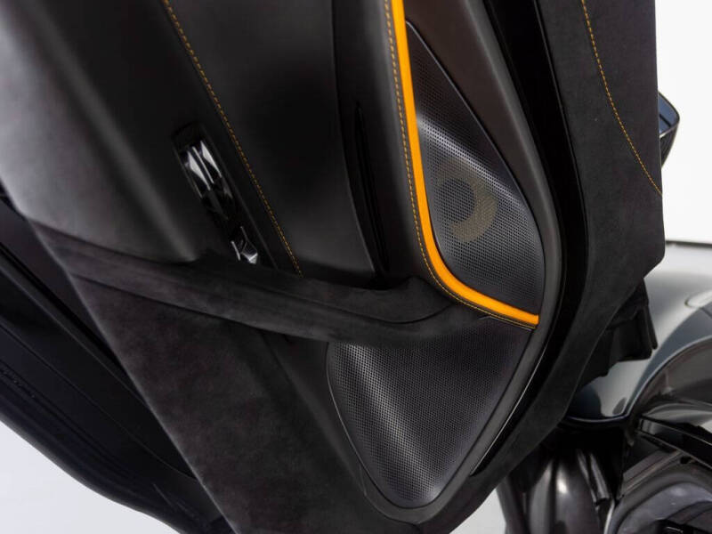 2022 McLaren 720S Spider Performance