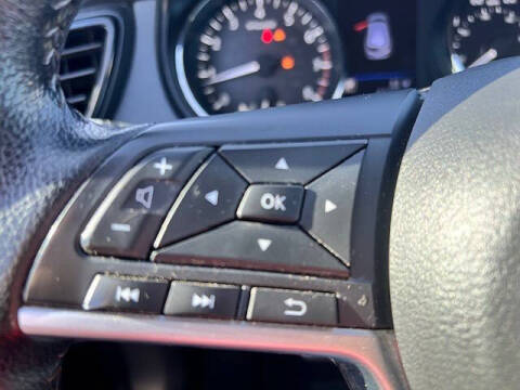 2021 Nissan Rogue Sport SV