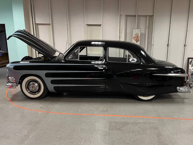 1951 1951 FORD BOTTOM FEEDER  FORD