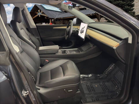 2023 Tesla Model Y Long Range