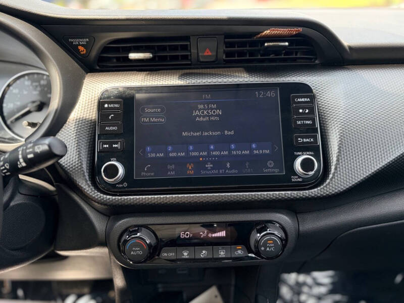 2021 Nissan Kicks SV