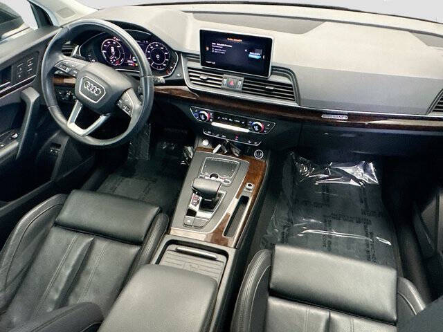 2020 Audi Q5 e quattro Premium Plus 55 TFSI