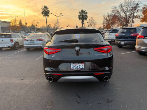 2018 Alfa Romeo Stelvio Ti Sport