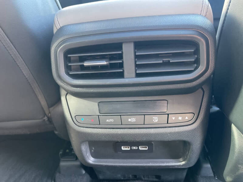 2023 Honda Pilot Touring