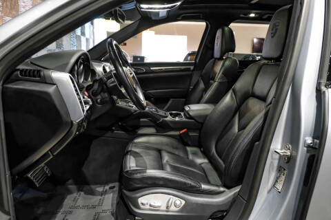 2017 Porsche Cayenne S