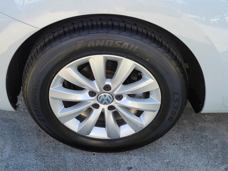 2019 Volkswagen Beetle Convertible