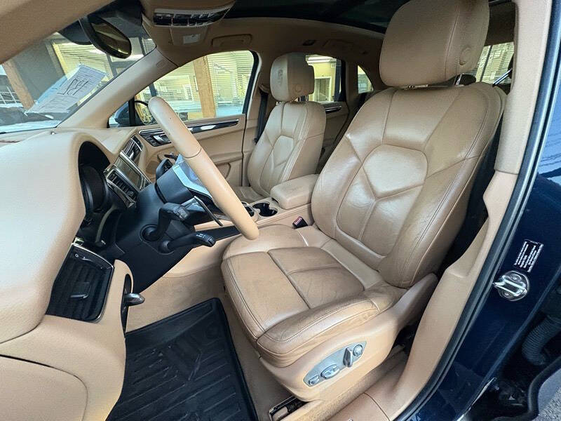 2015 Porsche Macan S