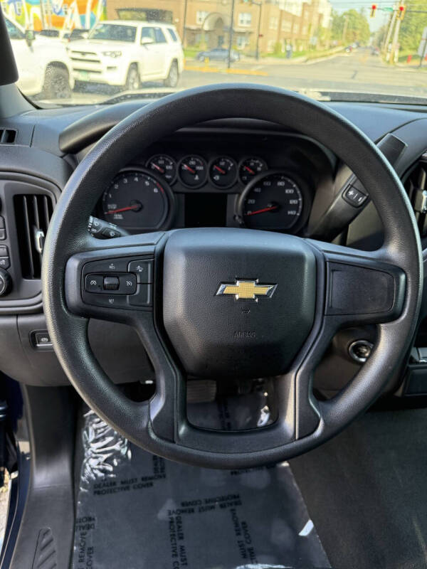 2022 Chevrolet Silverado 1500 Custom