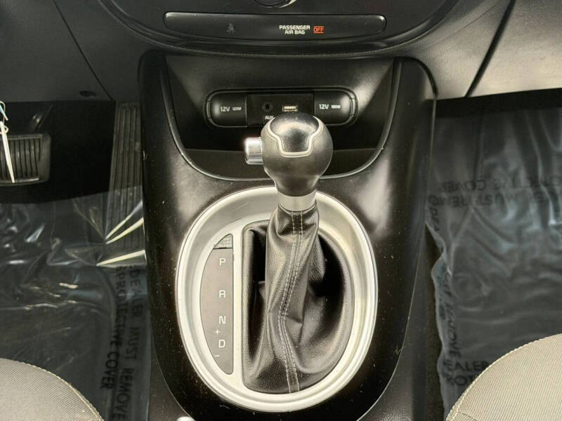 2019 Kia Soul +