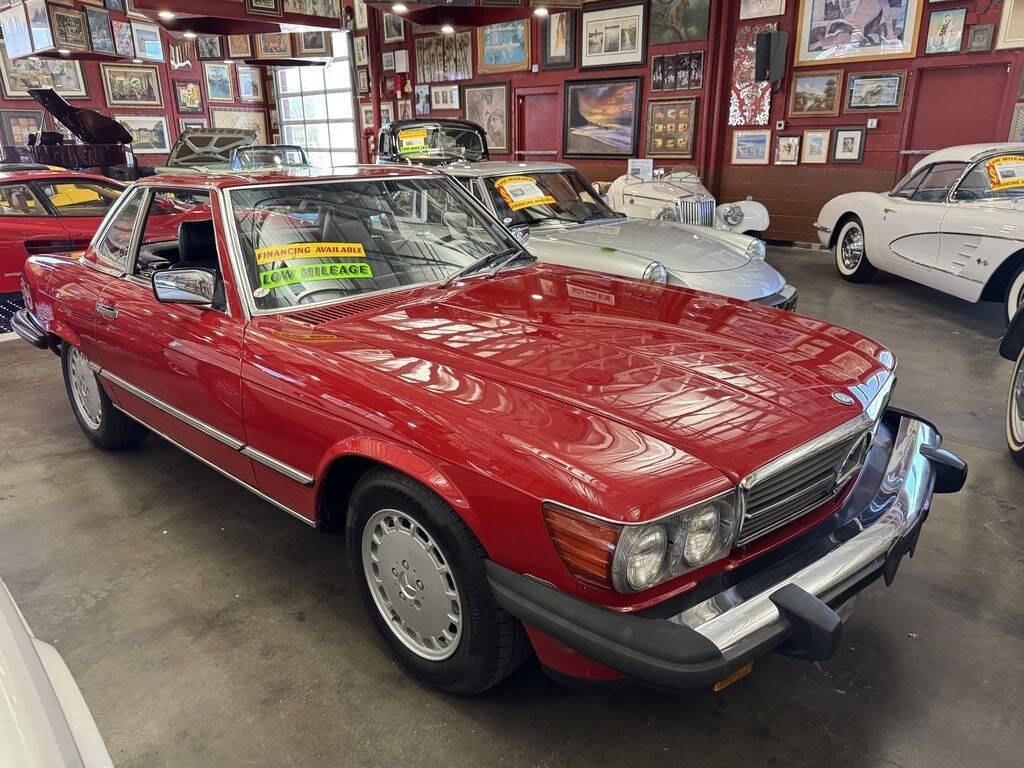 1989 Mercedes-Benz 560-Class 1