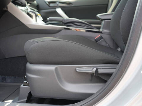2026 Mitsubishi Eclipse Cross LE