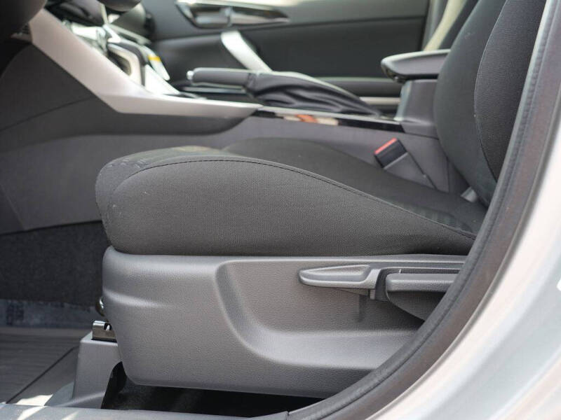 2026 Mitsubishi Eclipse Cross LE