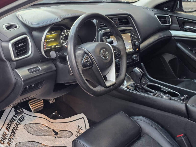 2017 Nissan Maxima 3.5 SR