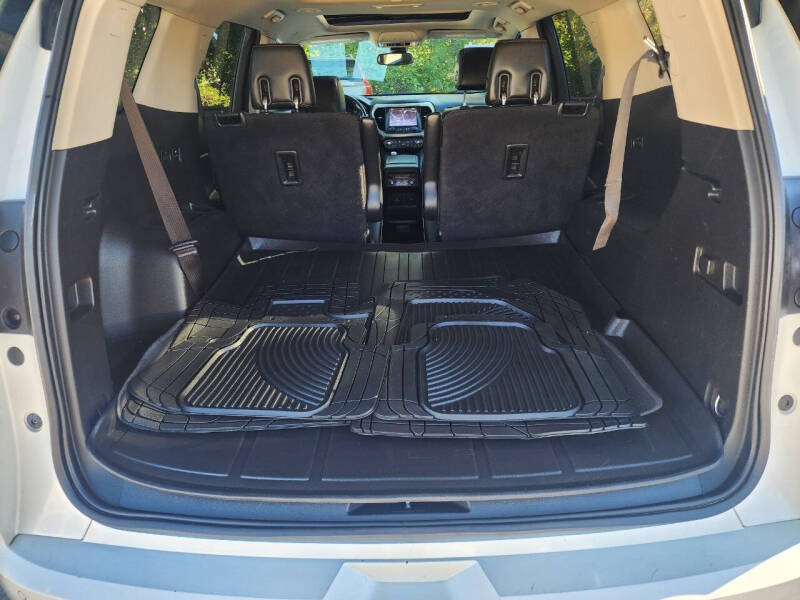 2017 GMC Acadia Denali