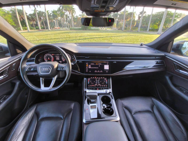 2019 Audi Q8 quattro Prestige 55 TFSI