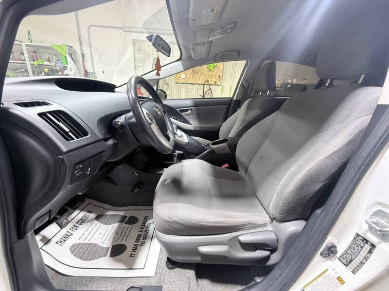 2013 Toyota Prius One