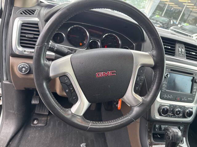 2016 GMC Acadia SLT-1