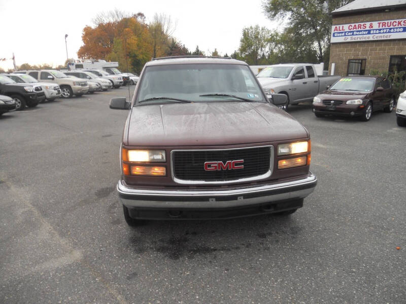 1997 GMC Yukon SLE photo 6