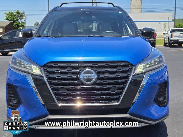 2021 Nissan Kicks SR