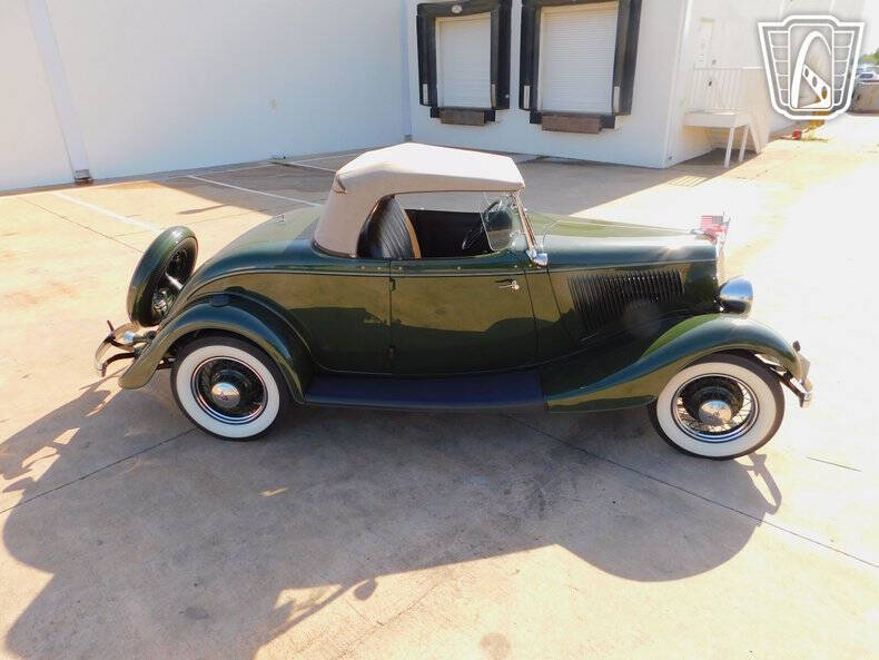 1934 Ford Roadster