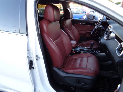 2017 Kia Sorento SX V6