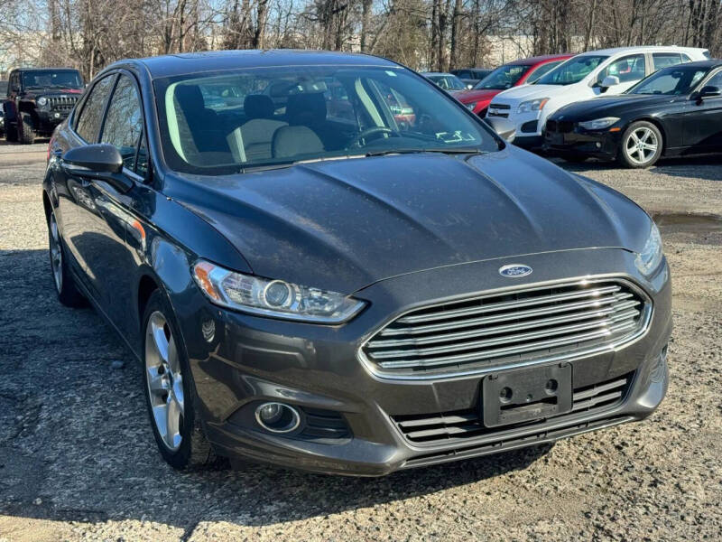 2016 Ford Fusion SE