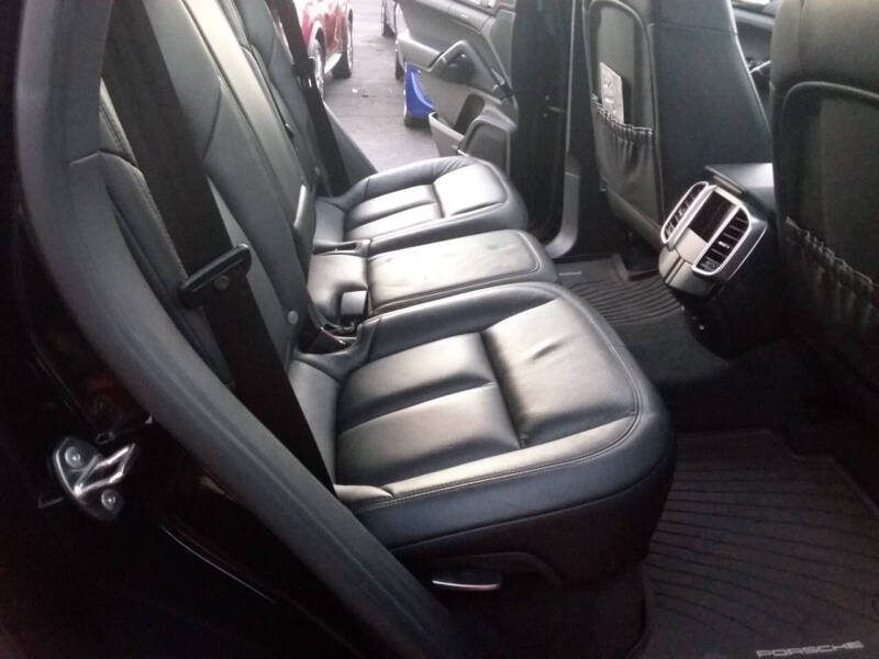 2016 Porsche Cayenne