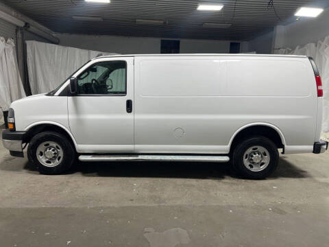 2024 Chevrolet Express 2500