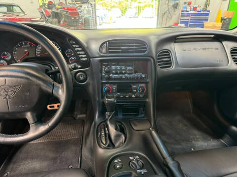 2004 Chevrolet Corvette