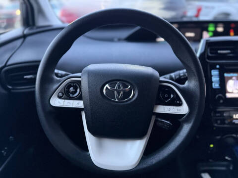 2017 Toyota Prius Two