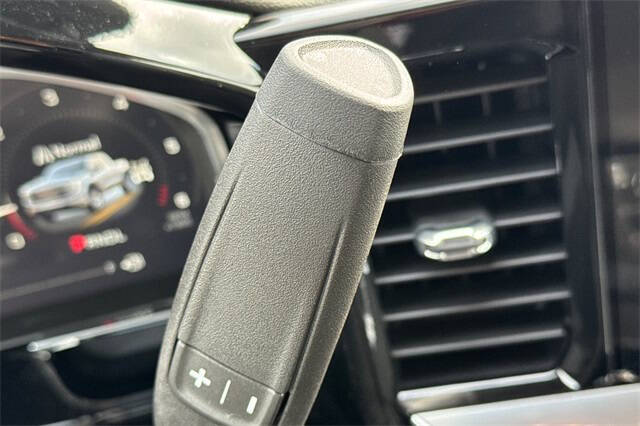 2026 GMC Sierra 1500 Elevation Standard