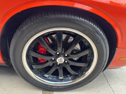 2008 Dodge Challenger SRT8