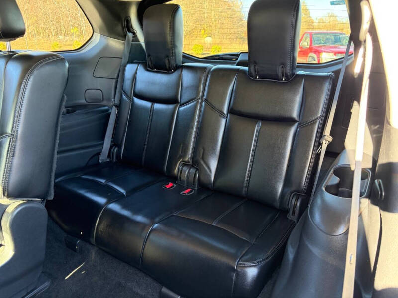 2018 Nissan Pathfinder SL