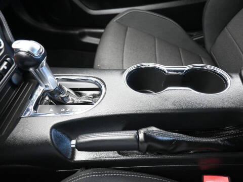 2017 Ford Mustang V6