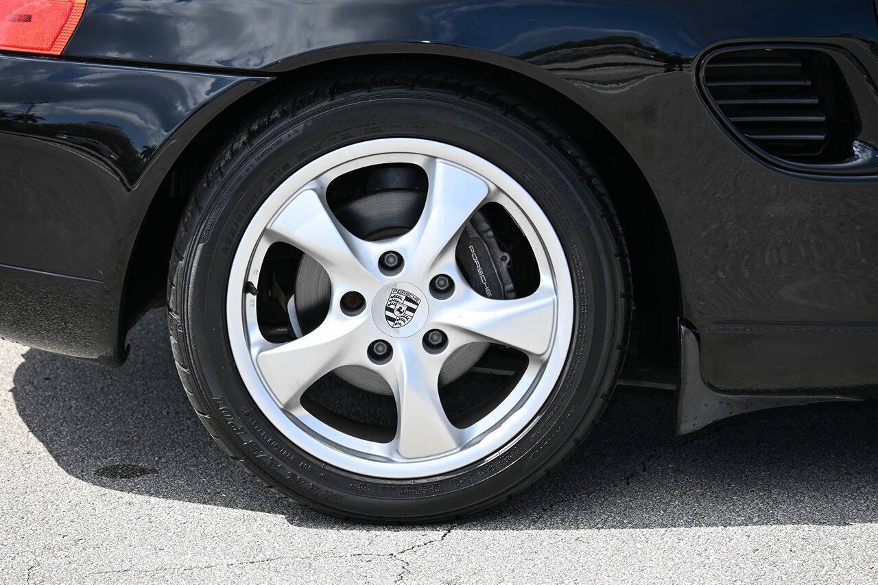 2002 Porsche Boxster 28