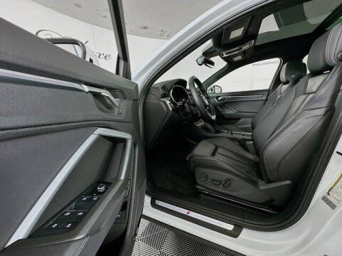 2024 Audi Q3 quattro S line Prem Plus 45 TFSI