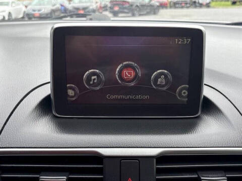 2015 Mazda MAZDA3 i Sport