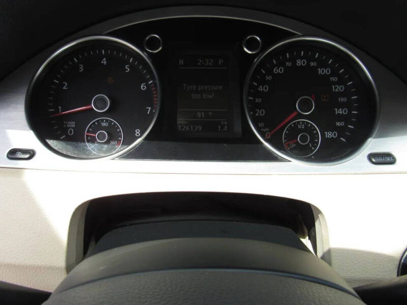 2010 Volkswagen CC Luxury