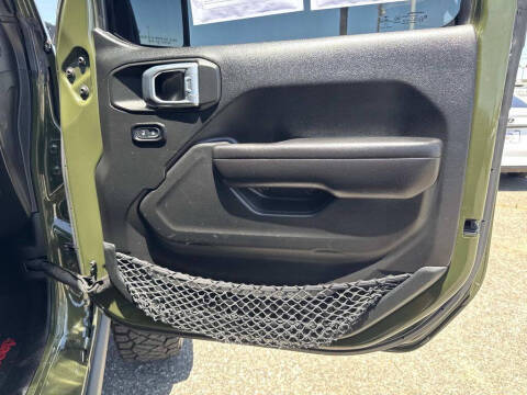 2021 Jeep Gladiator Willys