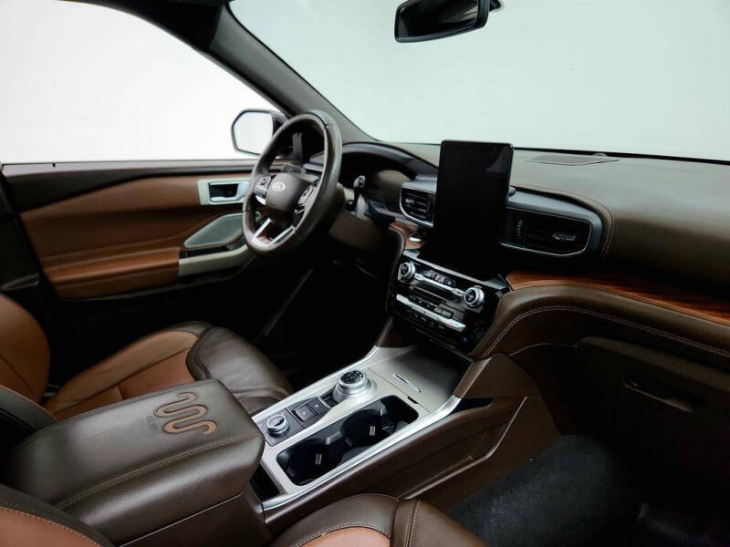 2022 Ford Explorer King Ranch