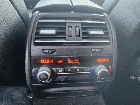 2012 BMW 7 Series 740i