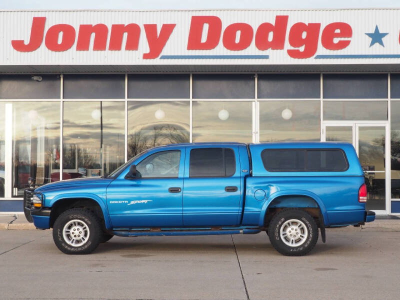 Used 2000 Dodge Dakota SLT with VIN 1B7GG2AN7YS697750 for sale in Neligh, NE
