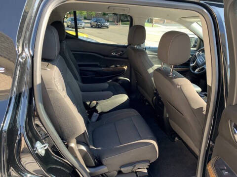 2020 GMC Acadia SLE