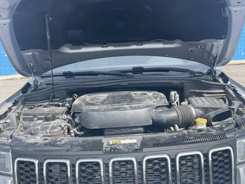 2020 Jeep Grand Cherokee Laredo