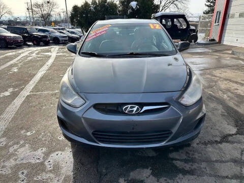 2012 Hyundai Accent GLS