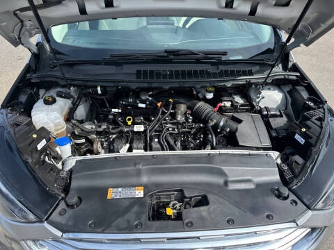 2021 Ford Edge Titanium