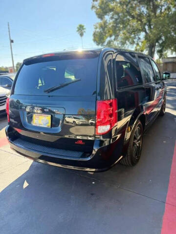 2017 Dodge Grand Caravan