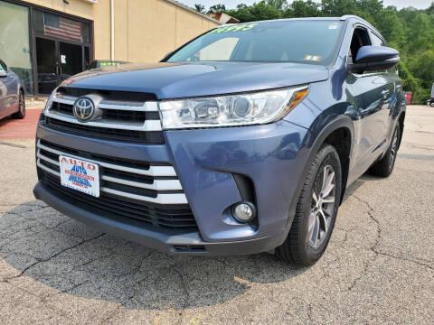 2018 Toyota Highlander for sale at Auto Wholesalers Of Hooksett in Hooksett NH
