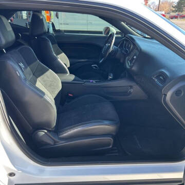 2016 Dodge Challenger R/T Scat Pack